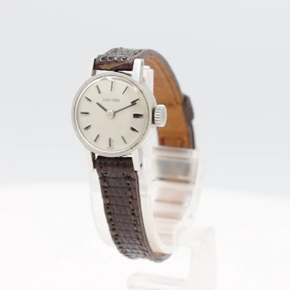 Vintage Concord White Dial Dress Ladies Mechanical Wristwatch 2412 Swiss Steel